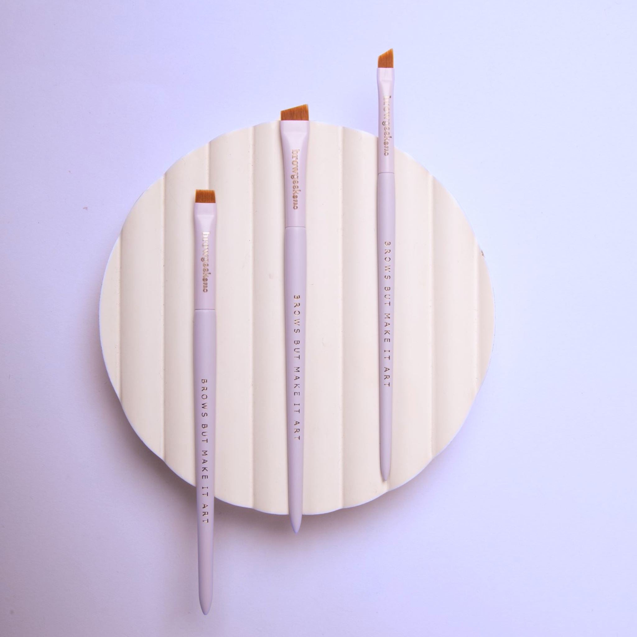 CHATEAUDEBELLE X THE BROW GEEK BRUSH COLLECTION - BROWS BUT MAKE IT ART 💜 The Brow Geek