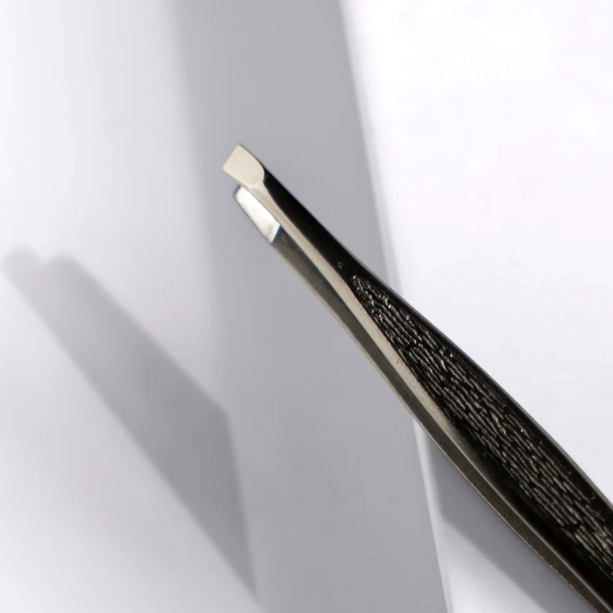 DECÁDELÁ | Tweezer & Wenkbrauwschaar Pro Set DECÁDELÁ