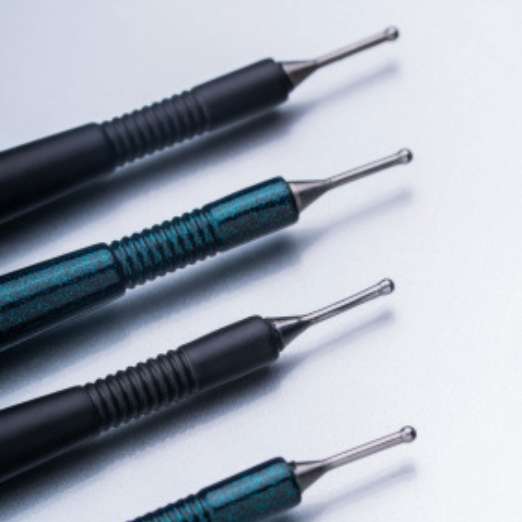 ZOLA x Nahiieva | Multifunctional Lash Tool - 2 colors ZOLA