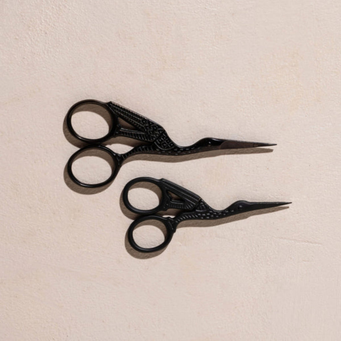 B’KATE Scissors zwarte wenkbrauwschaar 