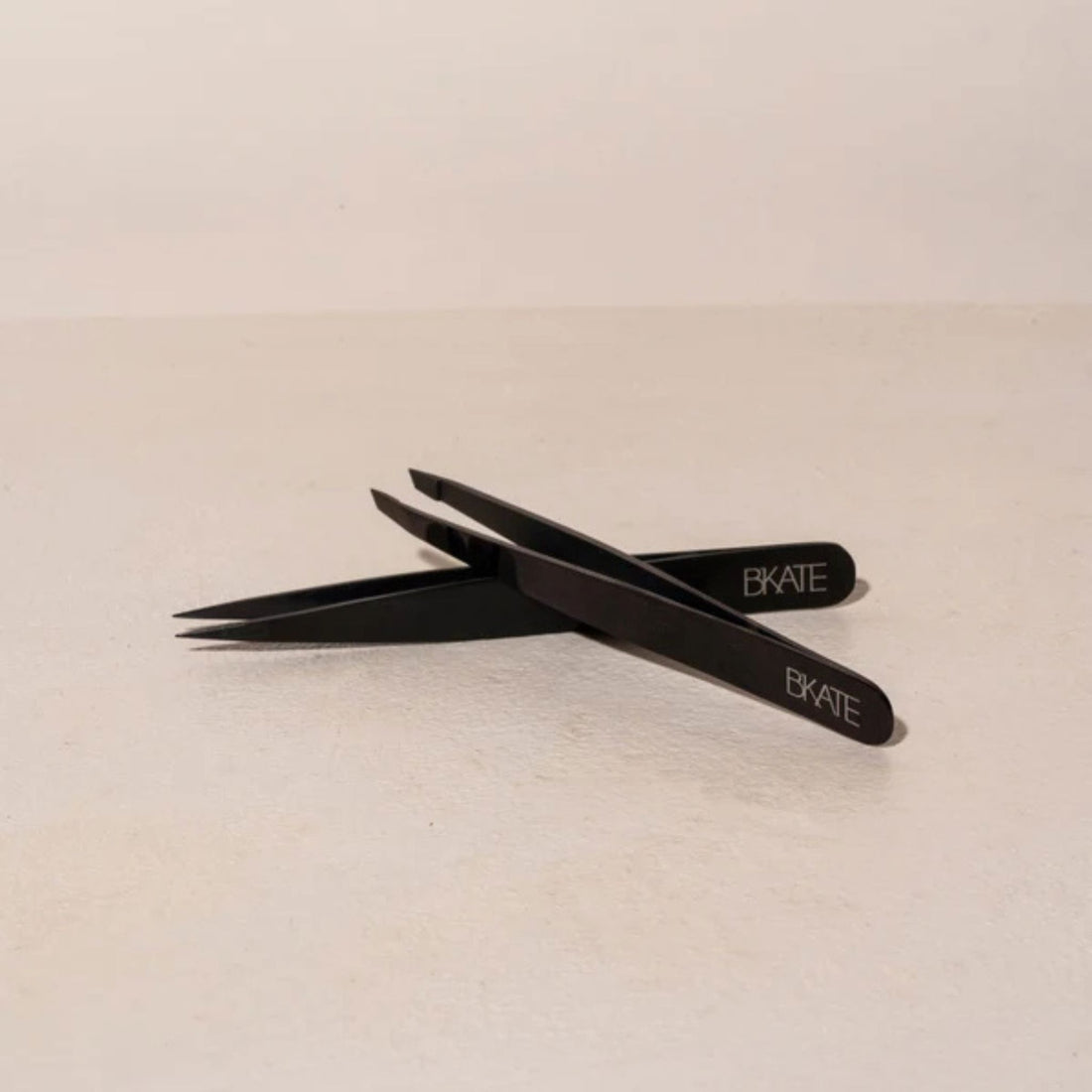 B’KATE Point Tweezers precisiepincet voor wenkbrauwen